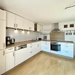 Modernes 3-familienhaus Im Allgaeu شقة Erkheim