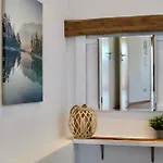 شقة Modernes 3-familienhaus Im Allgaeu *