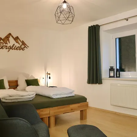 Modernes 3-familienhaus Im Allgaeu Erkheim