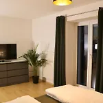 Modernes 3-familienhaus Im Allgaeu *