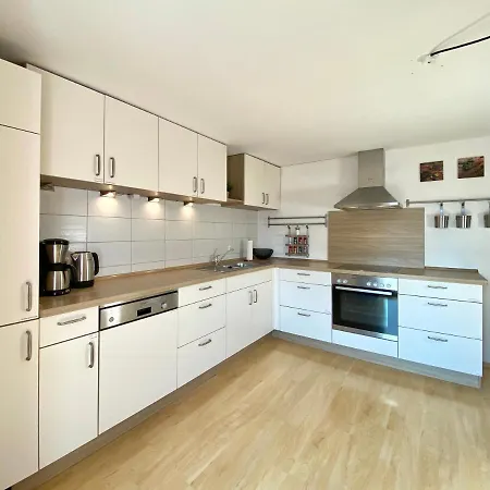 Modernes 3-familienhaus Im Allgaeu Апартаменты Эркхайм